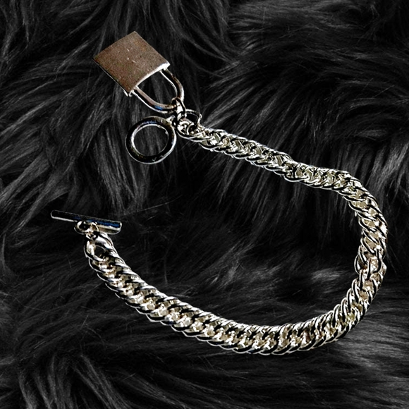 👣4/$20. Silver Plated Link Bracelet and Lock Charm with Shiny Rhinestones - Picture 7 of 7